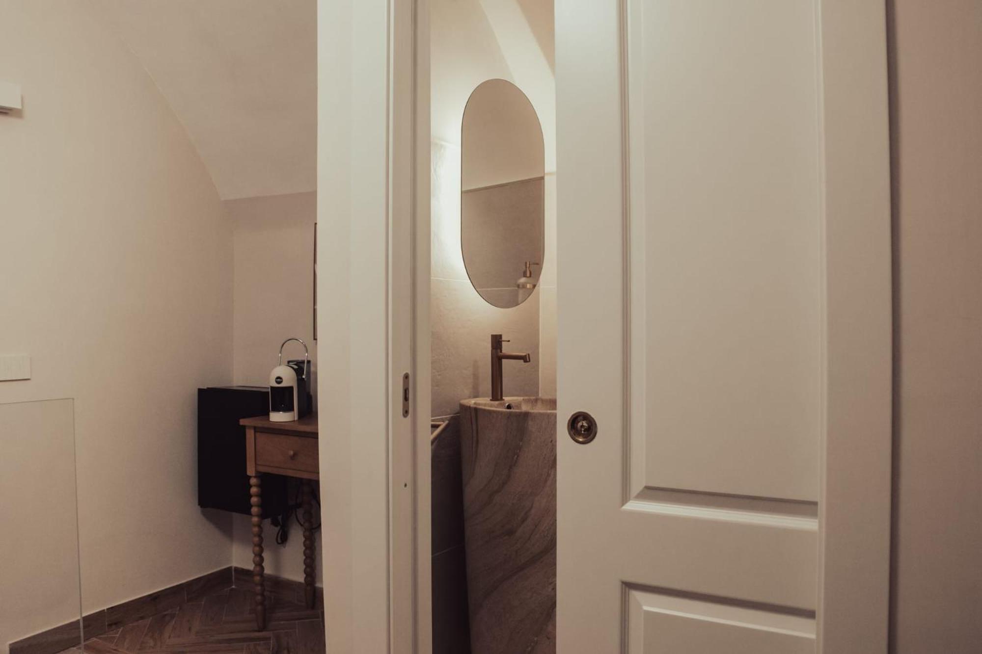 Bottega Orafa Guest House Napoli Eksteriør bilde